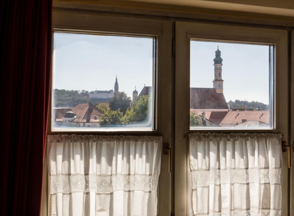 Romantik Hotel Fuerstenhof Landshut Buitenkant foto