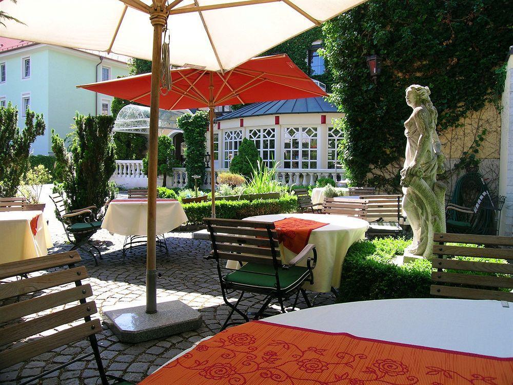 Romantik Hotel Fuerstenhof Landshut Buitenkant foto