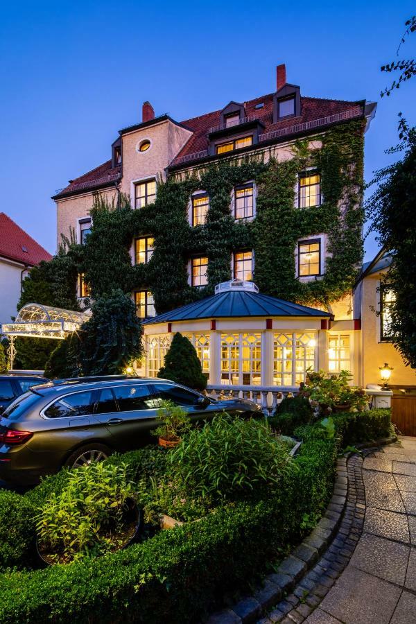 Romantik Hotel Fuerstenhof Landshut Buitenkant foto