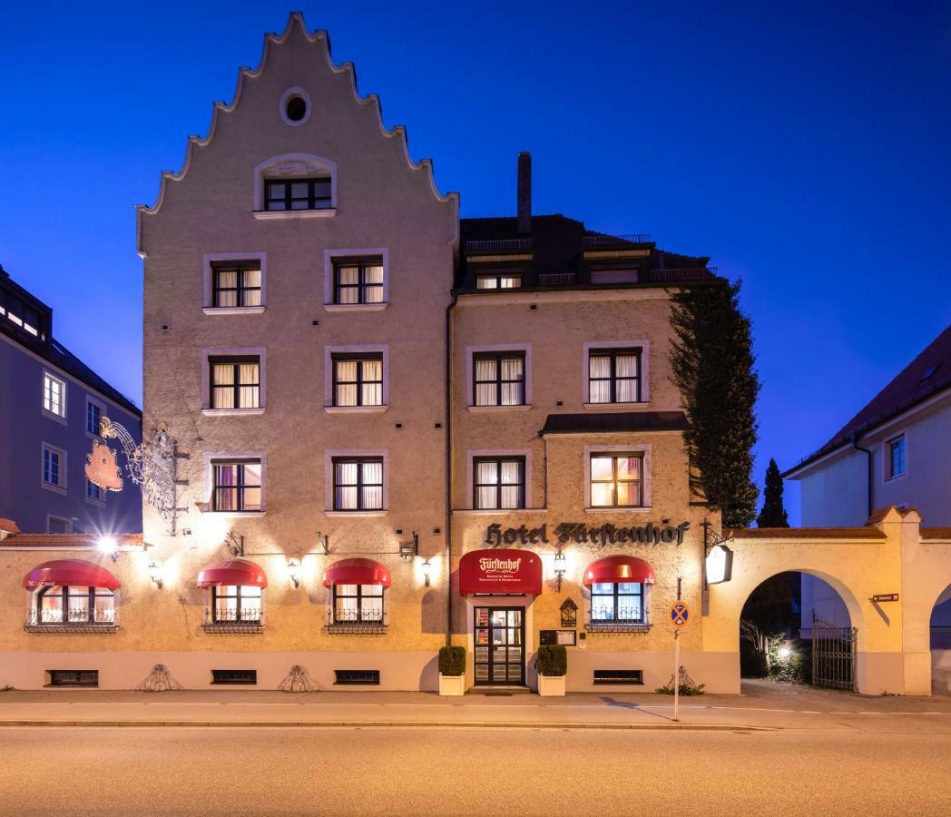 Romantik Hotel Fuerstenhof Landshut Buitenkant foto